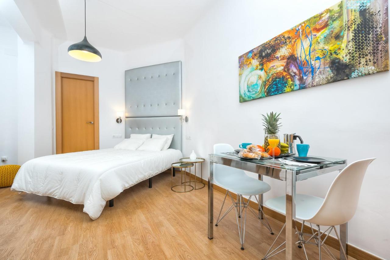 Apartamentos Bolsa Larios Málaga Exterior foto